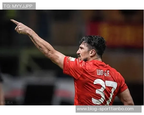 张瑷晖越位位置干扰防守打入生涯首球边裁果断判罚引发争议 张瑷晖越位位置干扰防守打入生涯首球边裁果断判罚引发争议