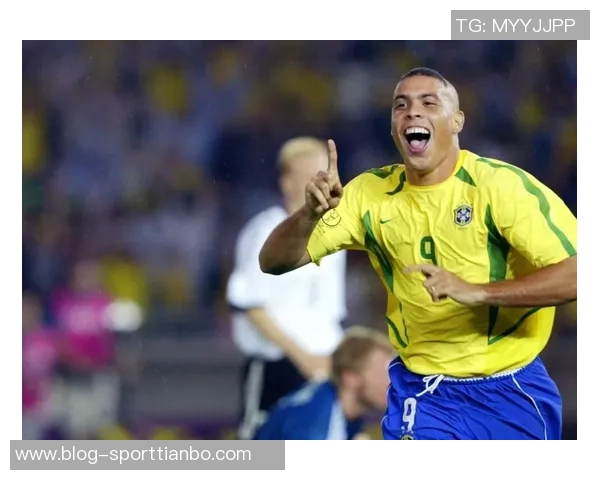 黄蜂主帅称赞卡尔克布伦纳的球商与潜力早已预见其影响力 黄蜂主帅称赞卡尔克布伦纳的球商与潜力早已预见其影响力